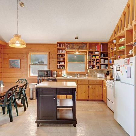 Walloon Lake Cottage Boyne City Ngoại thất bức ảnh