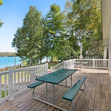 Walloon Lake Cottage Boyne City Ngoại thất bức ảnh