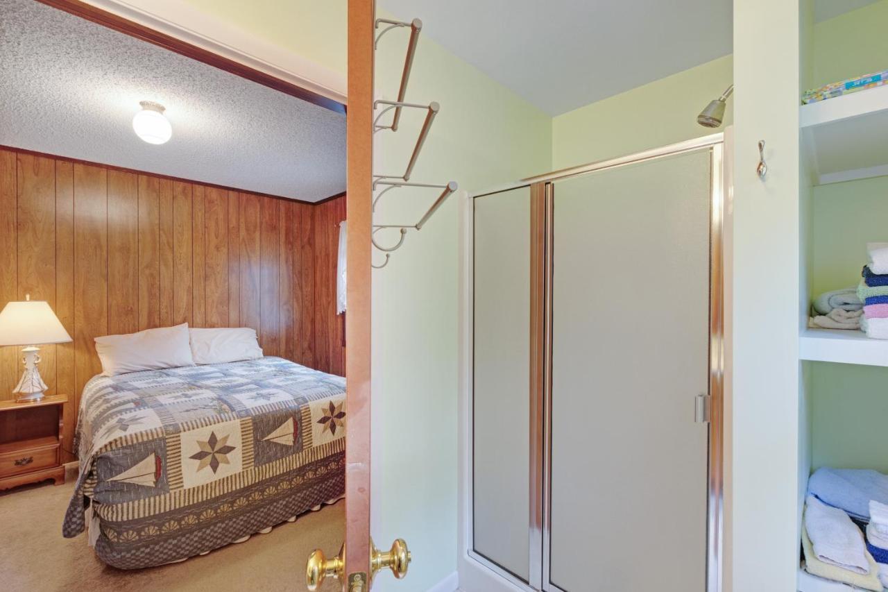 Walloon Lake Cottage Boyne City Ngoại thất bức ảnh