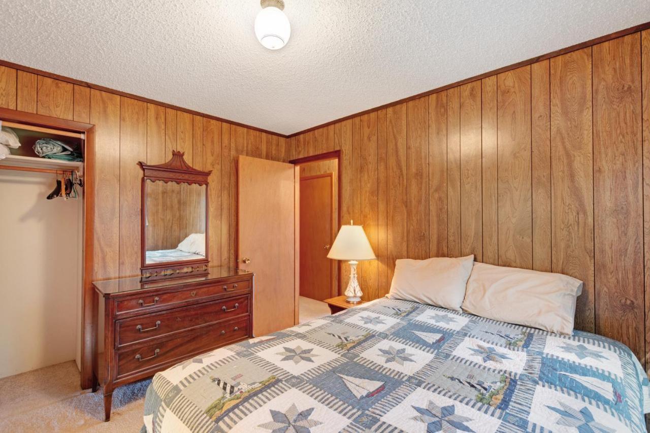 Walloon Lake Cottage Boyne City Ngoại thất bức ảnh