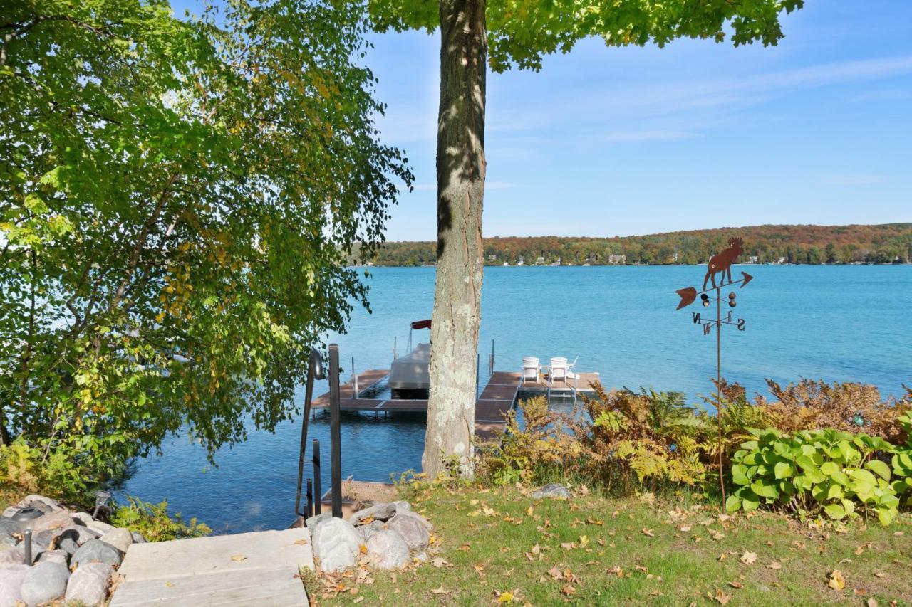 Walloon Lake Cottage Boyne City Ngoại thất bức ảnh