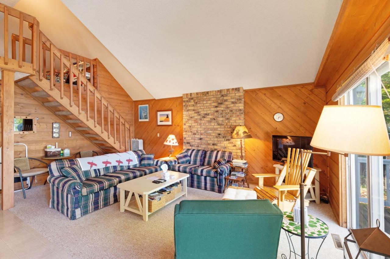 Walloon Lake Cottage Boyne City Ngoại thất bức ảnh